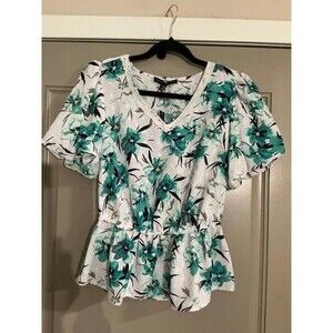 Adrienne Vittadini White Black and Green Floral Top with rouche sleeves Sz S